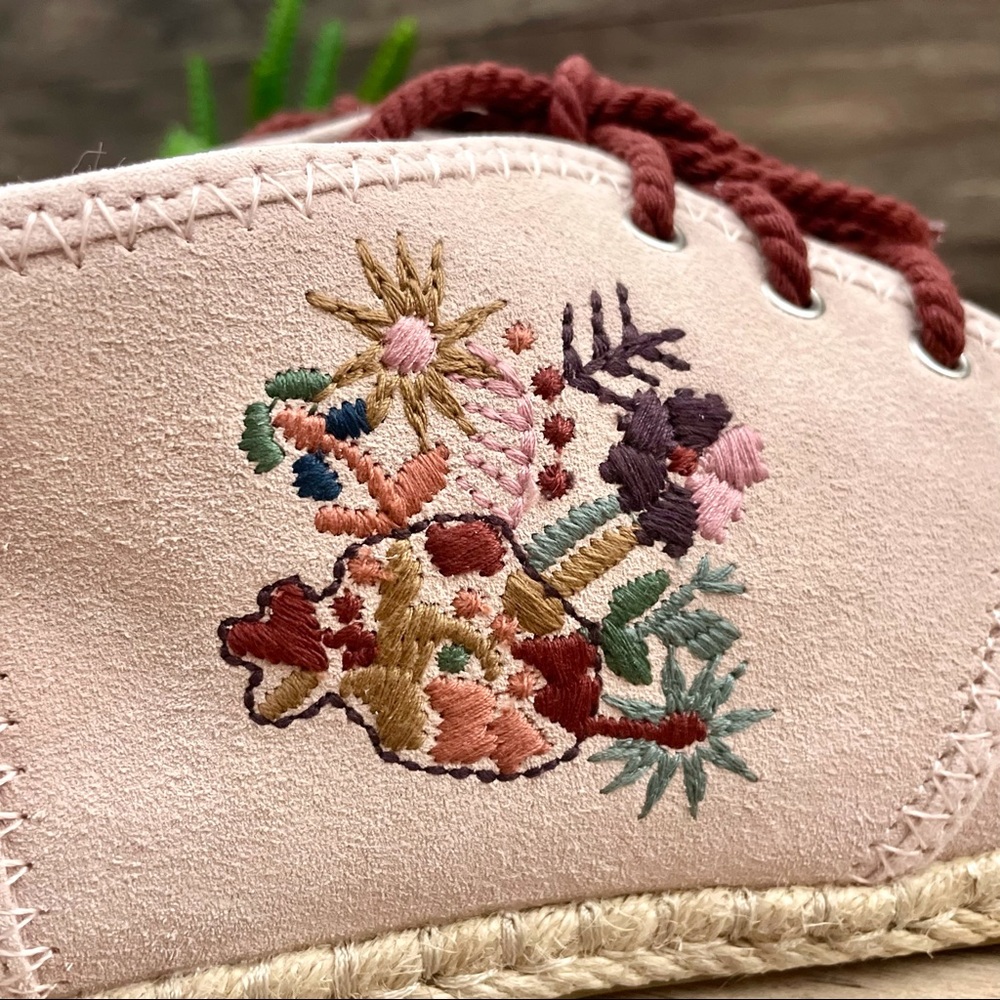 NIB Toms Bota Floral Embroidery Rope Sole Bootie - Picture 7 of 13